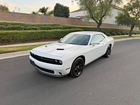 2017 Dodge Challenger SXT