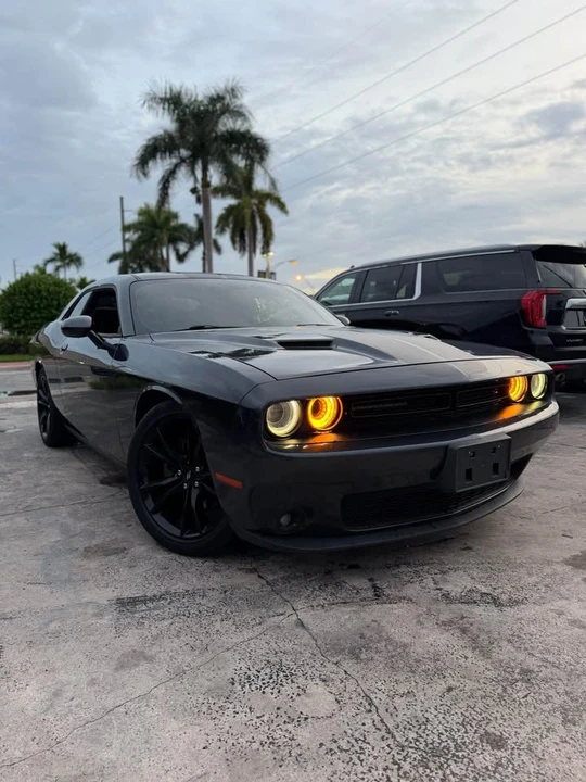 2017 Dodge Challenger 3rd Gen - Image 2 of 6