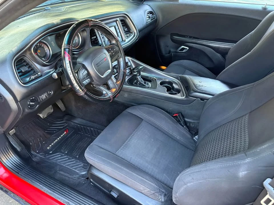2017 Dodge Challenger 3rd Gen - Image 10 of 14