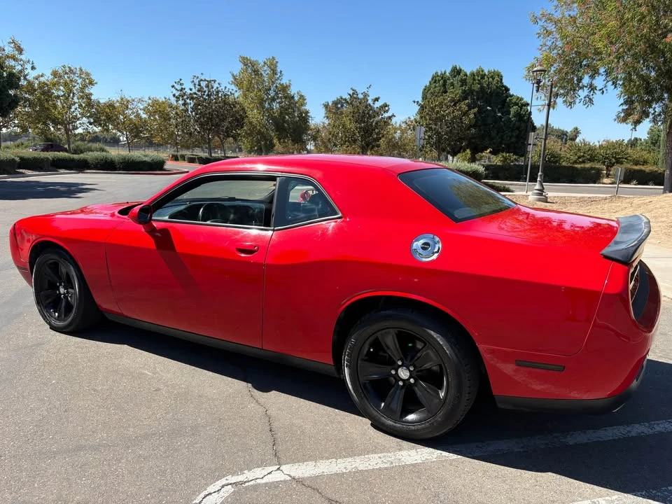 2017 Dodge Challenger 3rd Gen - Image 4 of 14