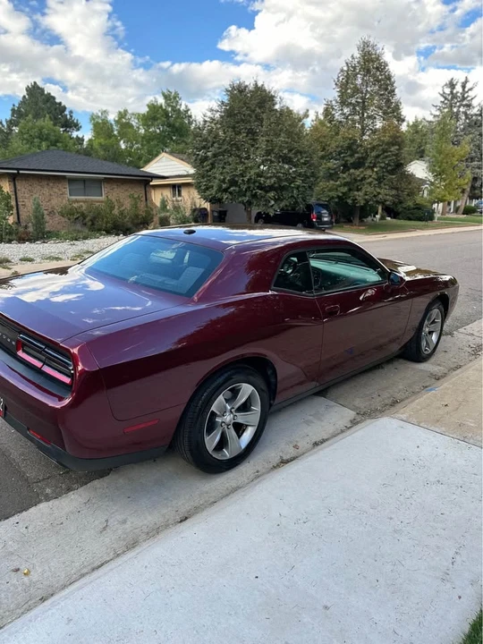 2017 Dodge Challenger 3rd Gen - Image 6 of 11
