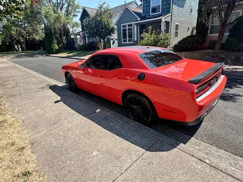 2017 Dodge Challenger SXT Coupe 2D