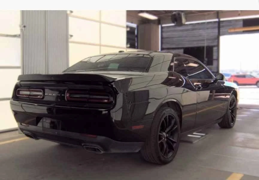 2017 Dodge Challenger 3rd Gen - Image 4 of 13