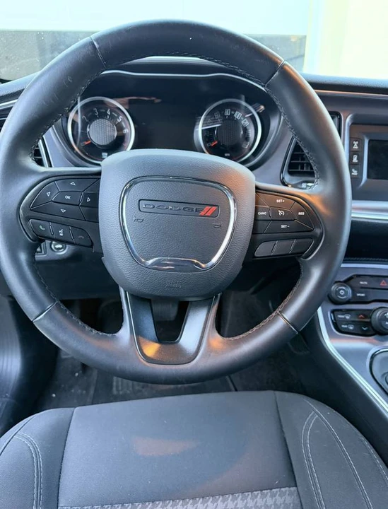 2017 Dodge Challenger 3rd Gen - Image 11 of 21