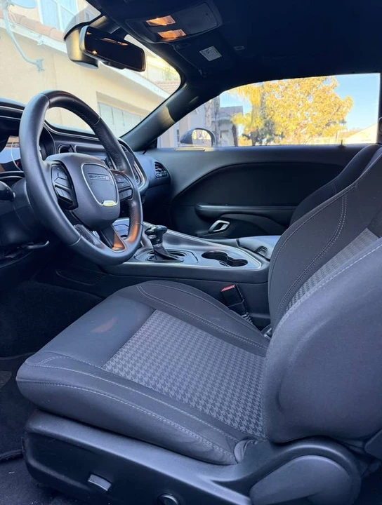 2017 Dodge Challenger 3rd Gen - Image 7 of 21