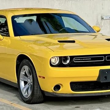2017 Dodge Challenger SXT
