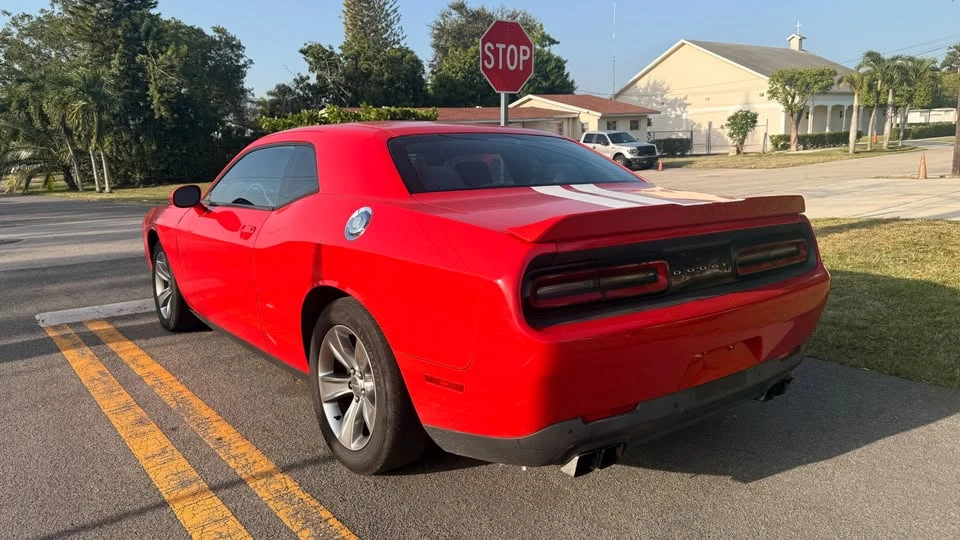 2017 Dodge Challenger 3rd Gen - Image 4 of 7