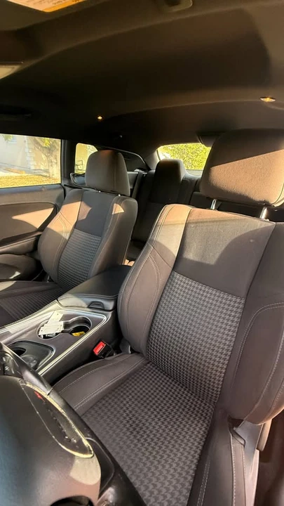 2017 Dodge Challenger 3rd Gen - Image 6 of 7