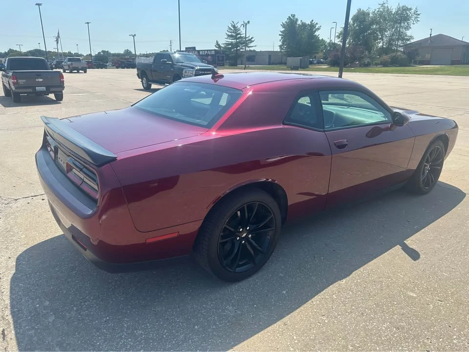 2017 Dodge Challenger 3rd Gen - Image 4 of 14