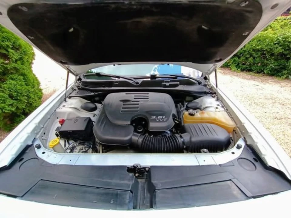 2017 Dodge Challenger 3rd Gen - Image 19 of 20