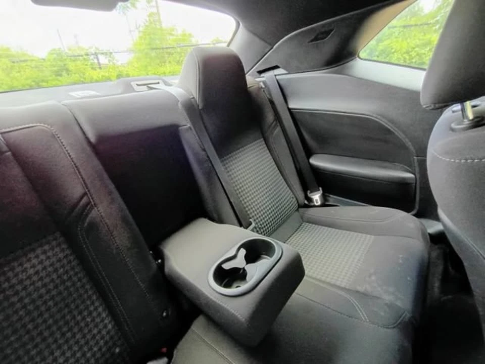 2017 Dodge Challenger 3rd Gen - Image 15 of 20