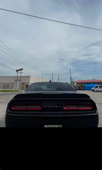 2017 Dodge Challenger 3rd Gen - Image 6 of 9