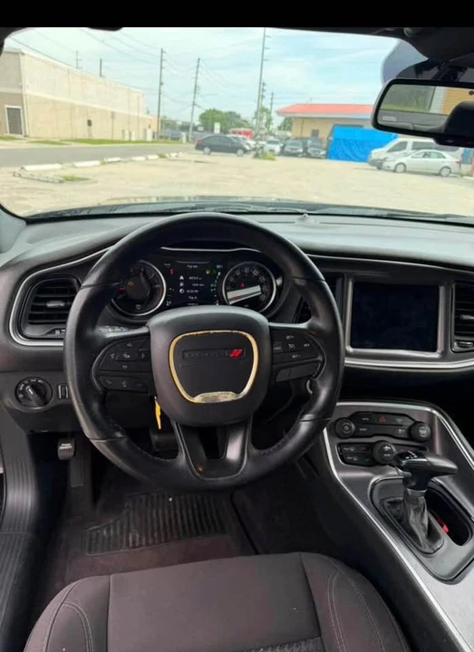 2017 Dodge Challenger 3rd Gen - Image 4 of 9