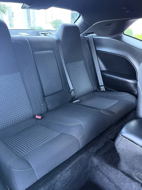 2017 Dodge Challenger 3rd Gen - Image 10 of 19