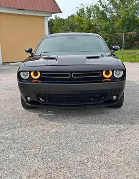 2017 Dodge Challenger SXT