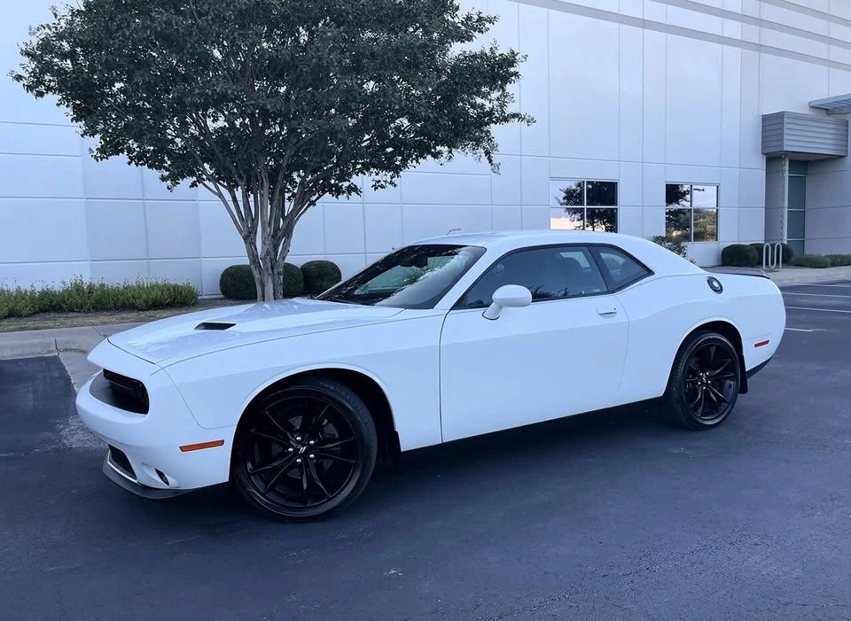 2017 Dodge Challenger 3rd Gen - Image 2 of 19