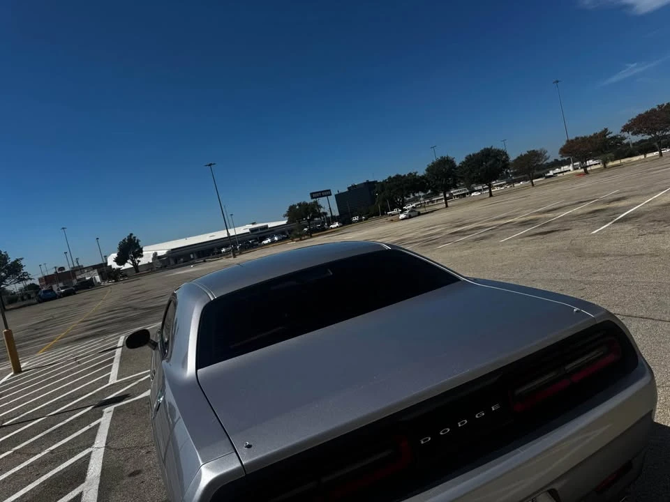 2017 Dodge Challenger 3rd Gen - Image 6 of 9