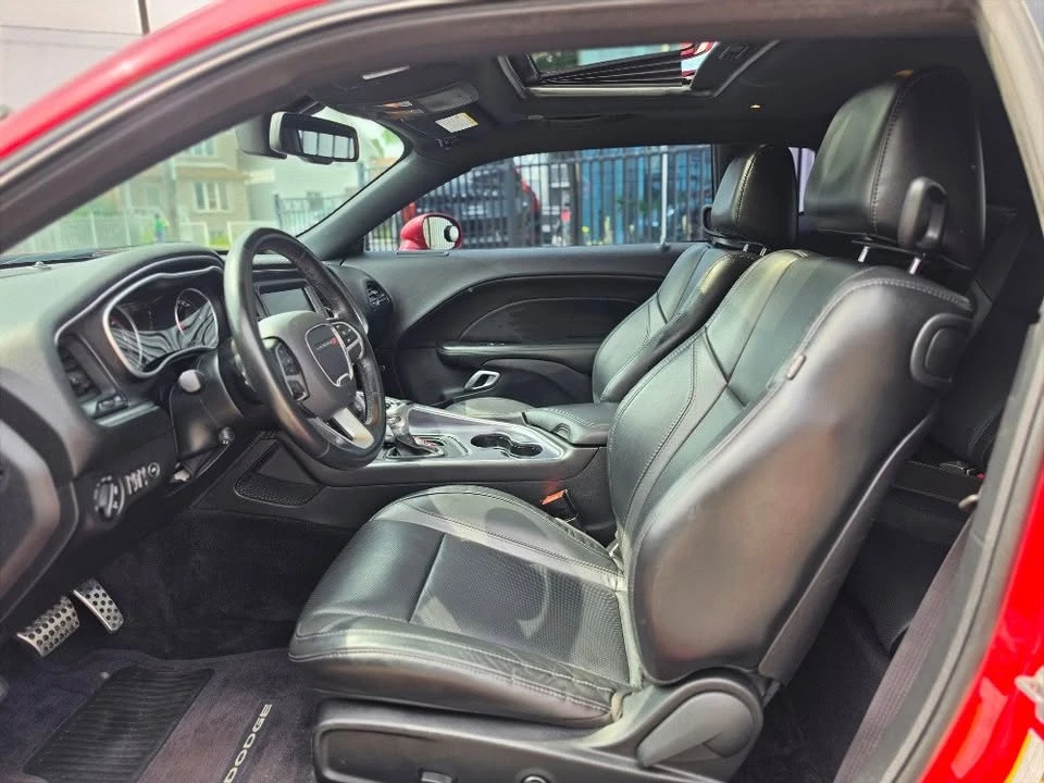 2017 Dodge Challenger 3rd Gen - Image 13 of 17