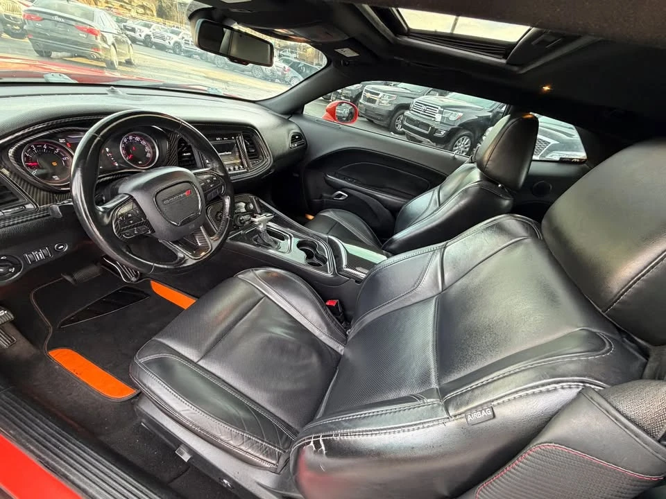 2017 Dodge Challenger 3rd Gen - Image 11 of 15