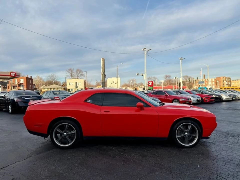 2017 Dodge Challenger 3rd Gen - Image 6 of 15