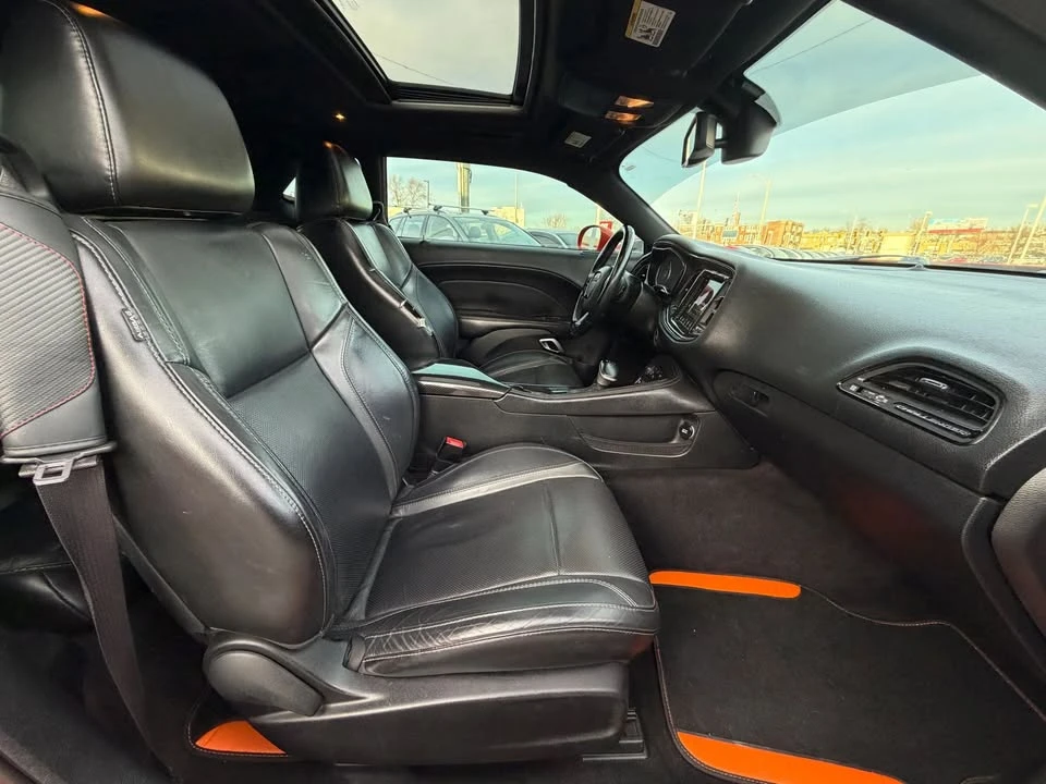 2017 Dodge Challenger 3rd Gen - Image 14 of 15