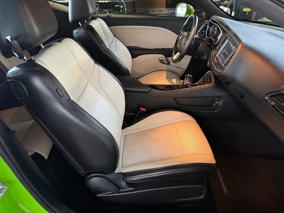 2017 Dodge Challenger 3rd Gen - Image 11 of 19