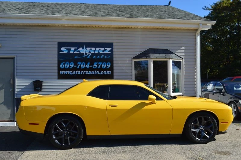 2017 Dodge Challenger 3rd Gen - Image 6 of 12