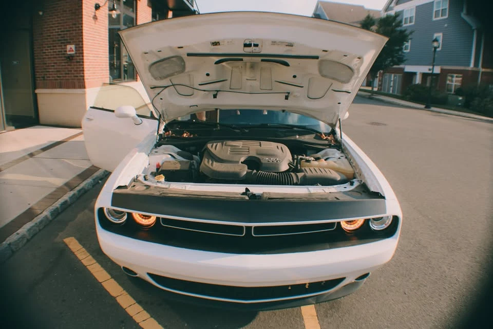 2017 Dodge Challenger 3rd Gen - Image 6 of 15