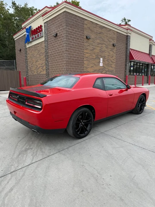 2017 Dodge Challenger 3rd Gen - Image 6 of 17