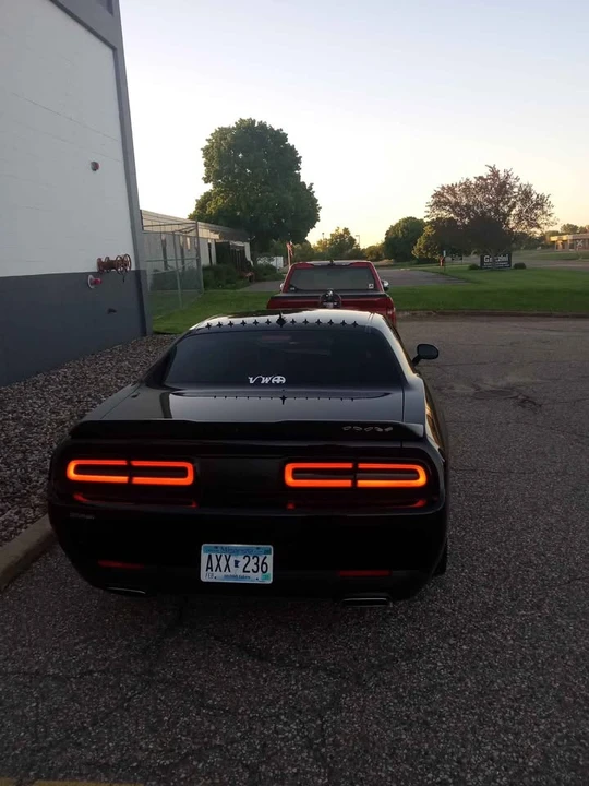 2017 Dodge Challenger 3rd Gen - Image 7 of 8
