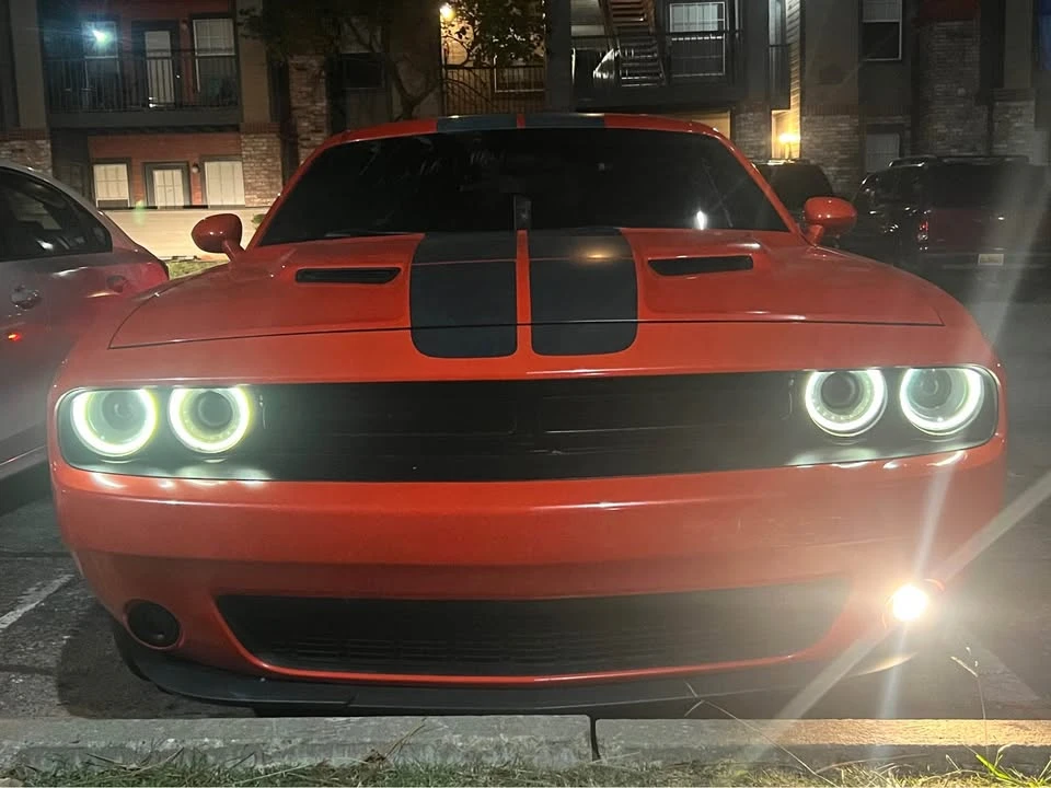 2017 Dodge Challenger 3rd Gen - Image 2 of 9