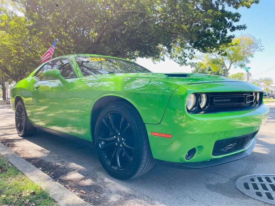 2017 Dodge Challenger 3rd Gen - Image 7 of 16