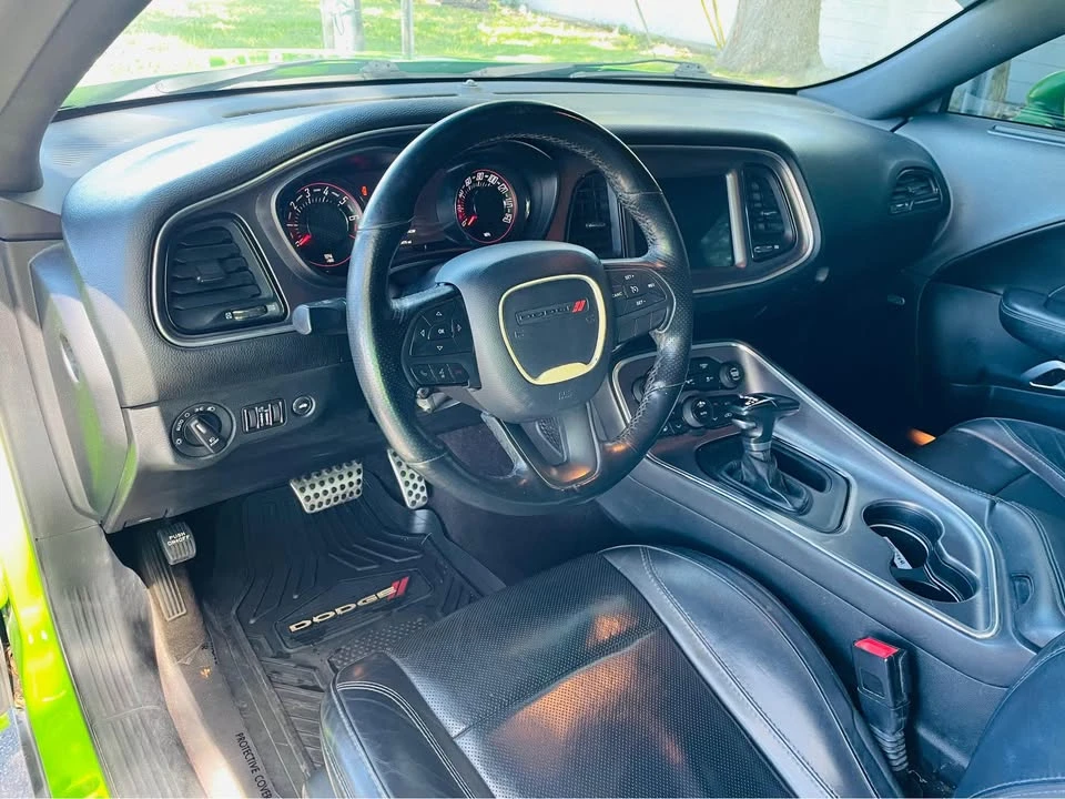 2017 Dodge Challenger 3rd Gen - Image 10 of 16