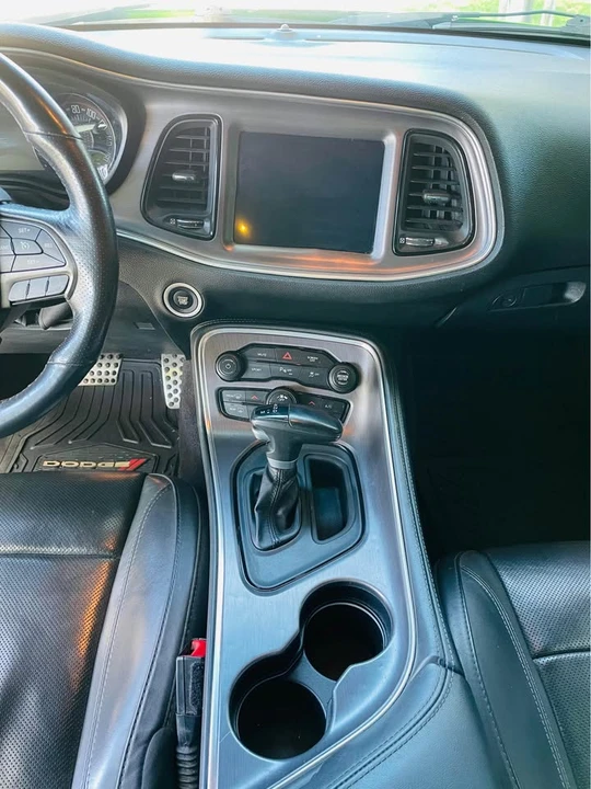 2017 Dodge Challenger 3rd Gen - Image 13 of 16