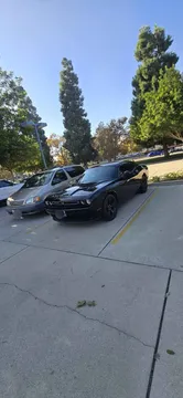 2017 Dodge Challenger SXT Plus