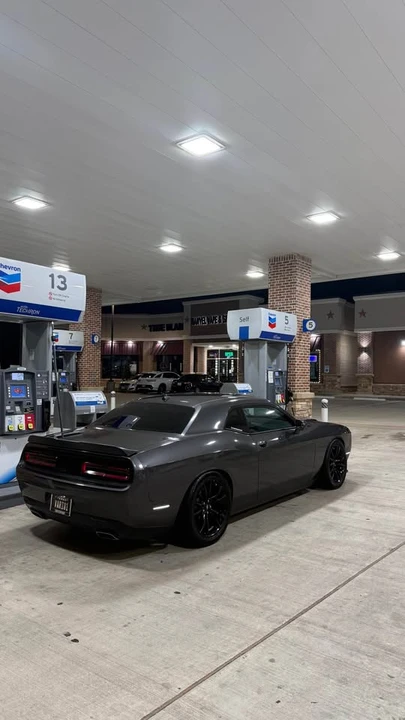 2017 Dodge Challenger 3rd Gen - Image 3 of 7