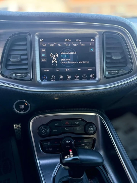 2017 Dodge Challenger 3rd Gen - Image 9 of 14