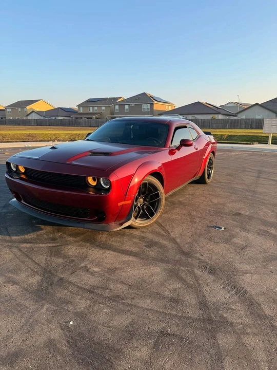 2017 Dodge Challenger 3rd Gen - Image 6 of 10