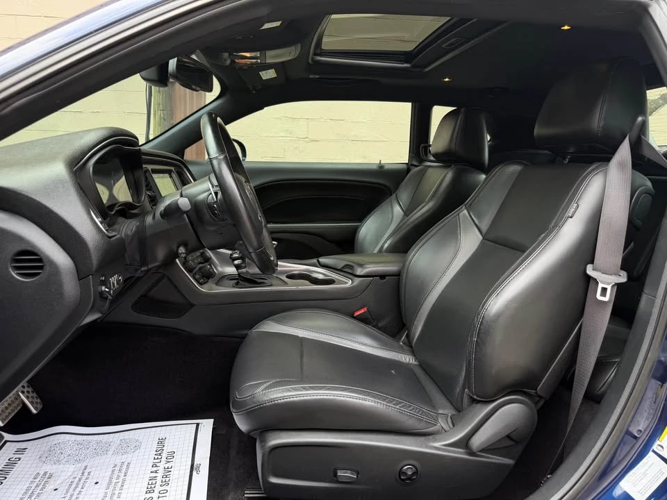 2017 Dodge Challenger 3rd Gen - Image 16 of 20