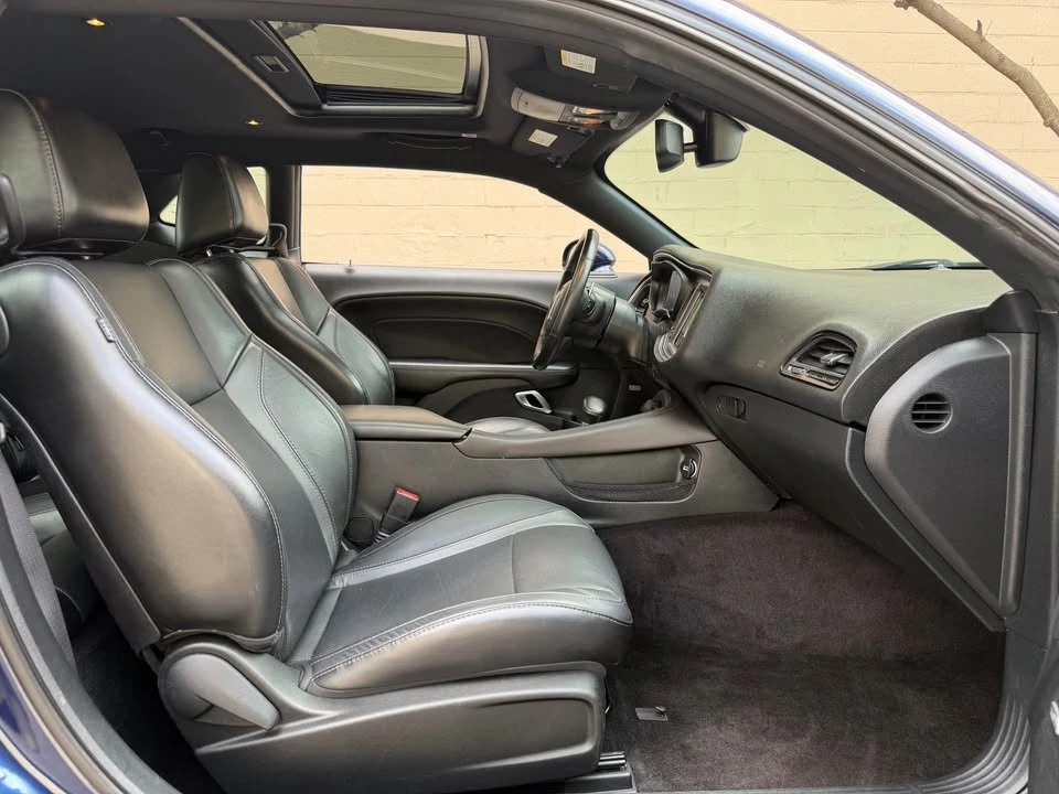 2017 Dodge Challenger 3rd Gen - Image 17 of 20