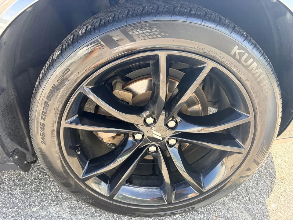 2017 Dodge Challenger 3rd Gen - Image 5 of 18