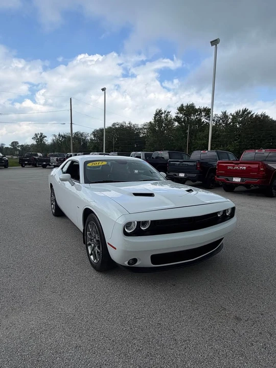 2017 Dodge Challenger 3rd Gen - Image 2 of 8