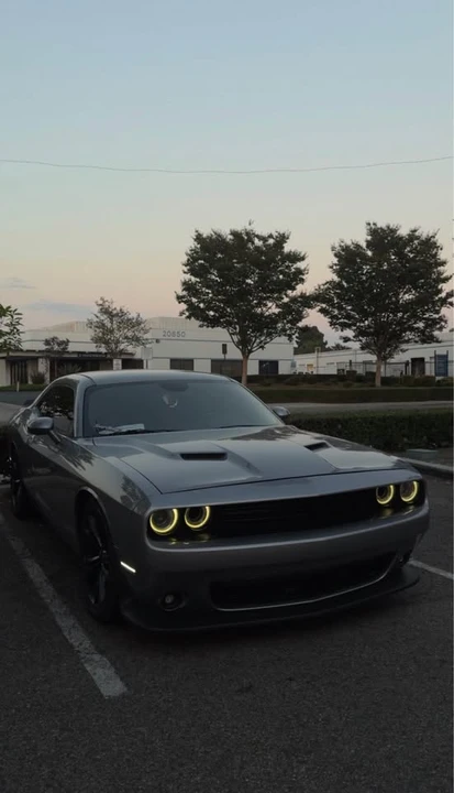 2017 Dodge Challenger 3rd Gen - Image 2 of 6
