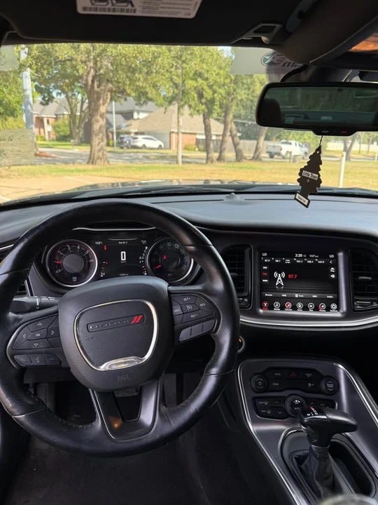 2017 Dodge Challenger 3rd Gen - Image 10 of 12