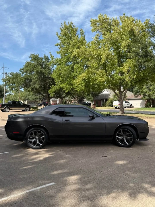 2017 Dodge Challenger 3rd Gen - Image 7 of 12