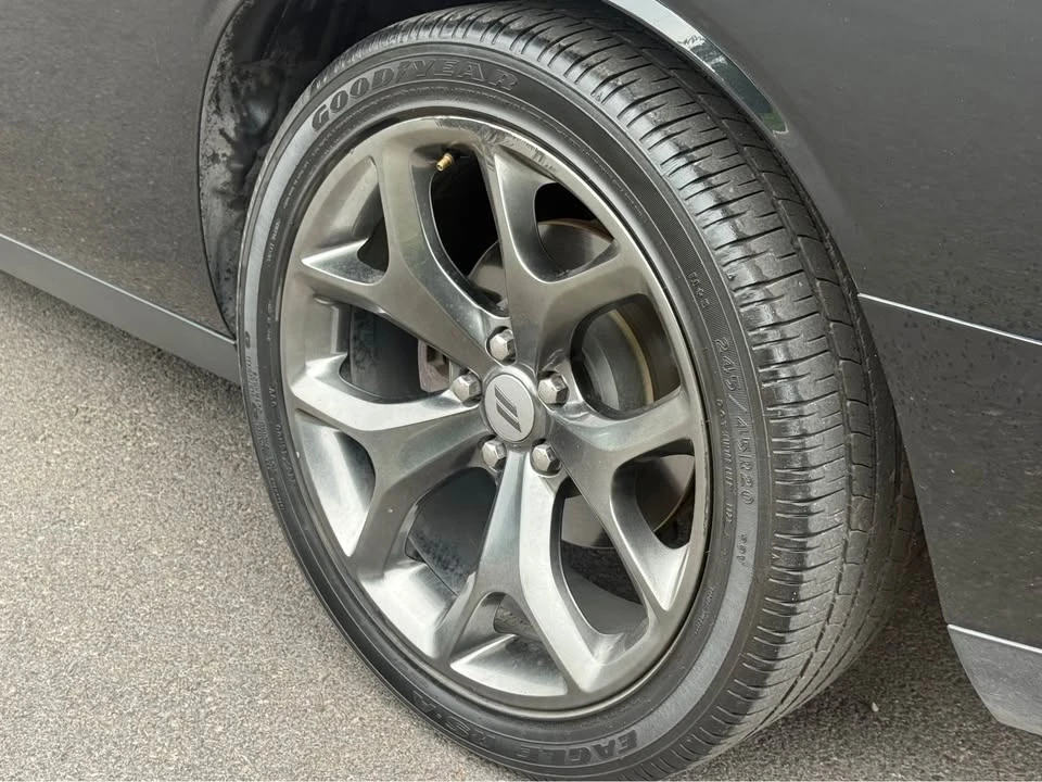2017 Dodge Challenger 3rd Gen - Image 8 of 18