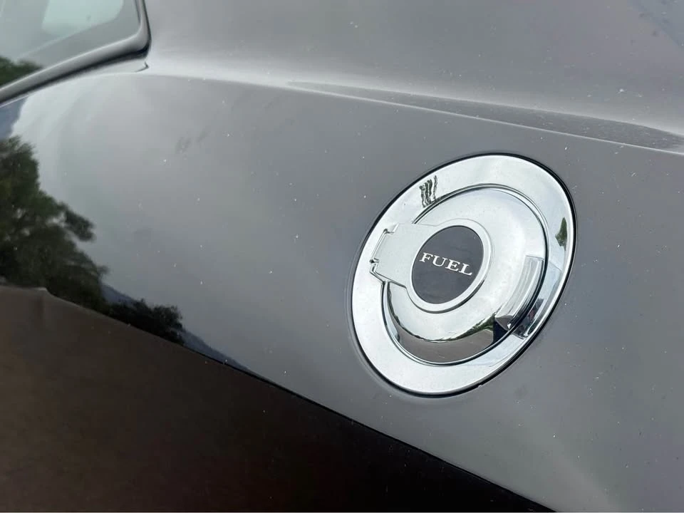 2017 Dodge Challenger 3rd Gen - Image 9 of 18