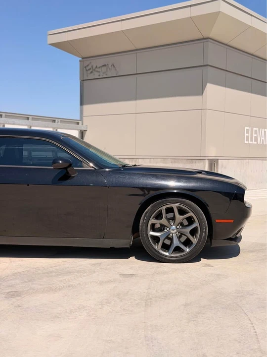 2017 Dodge Challenger 3rd Gen - Image 11 of 16
