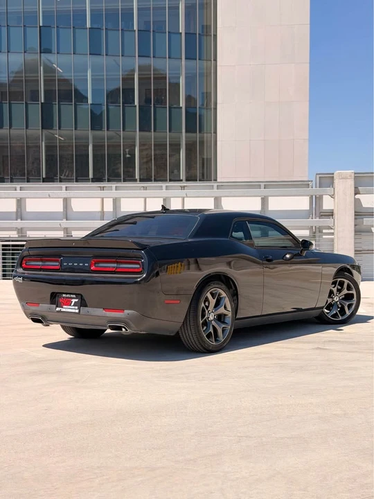 2017 Dodge Challenger 3rd Gen - Image 8 of 16