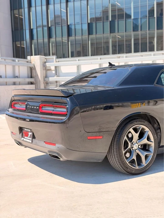 2017 Dodge Challenger 3rd Gen - Image 9 of 16